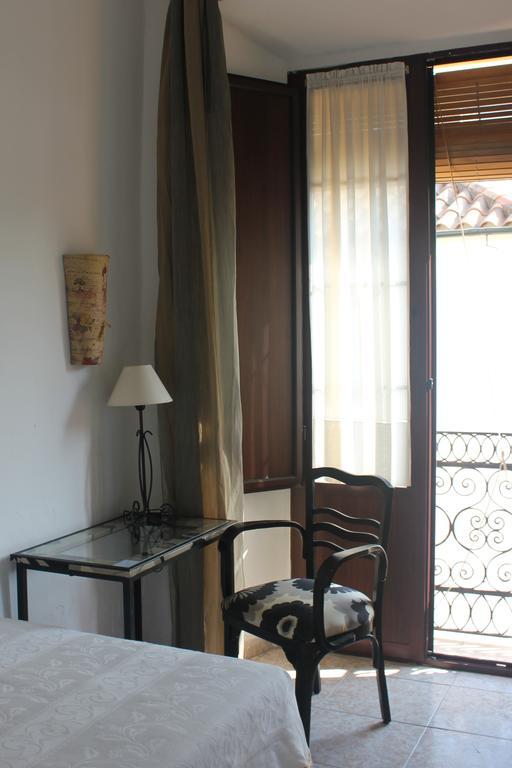 Pension El Portillo Кордова Экстерьер фото